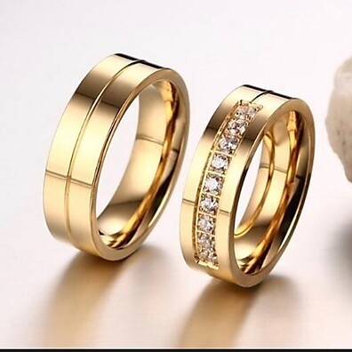 Alianças de Moedas Antigas: Amor Eterno em Ouro 18k