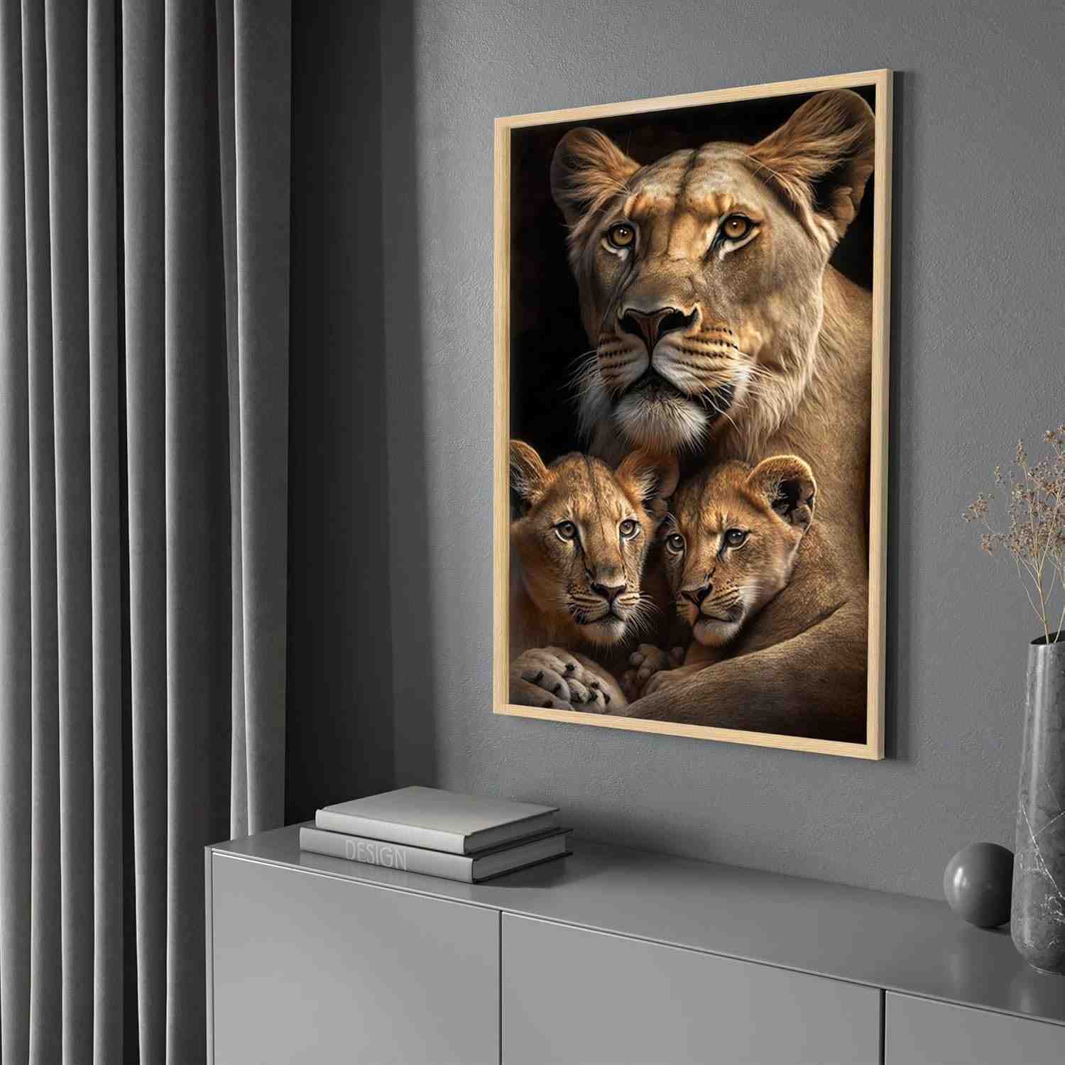 Quadro Decorativo Leoa com 2 Filhotes - Impressão 4K com Moldura, Ideal para Sala, Quarto ou Hall
