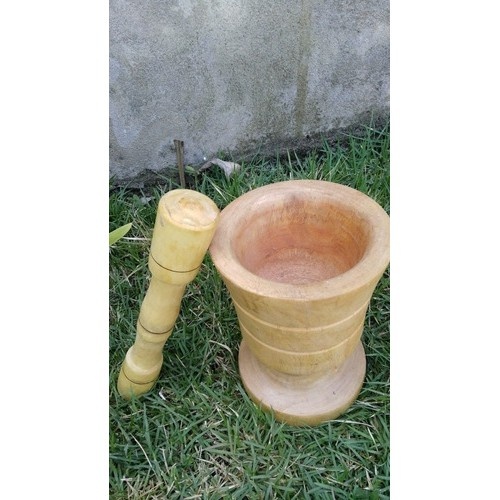Pilão de Madeira: Sabor Autêntico em 25cm