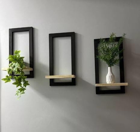 Conjunto de 3 Quadros Decorativos com Moldura Preta e Prateleira em Pinus 40x20 cm - Moderno e Versátil