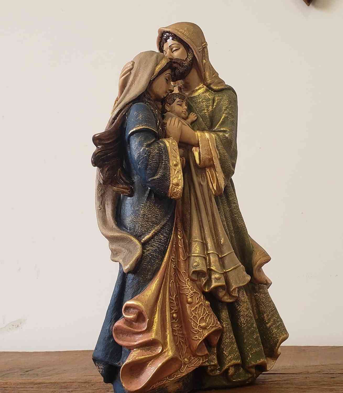 Imagem Sagrada Família em Gesso Premium 31x18cm - Artesanal Feita à Mão