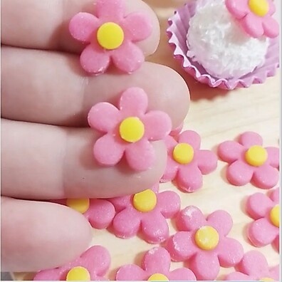 50-flores-de-acucar-comestiveis-rosa-com-entrega-imediata
