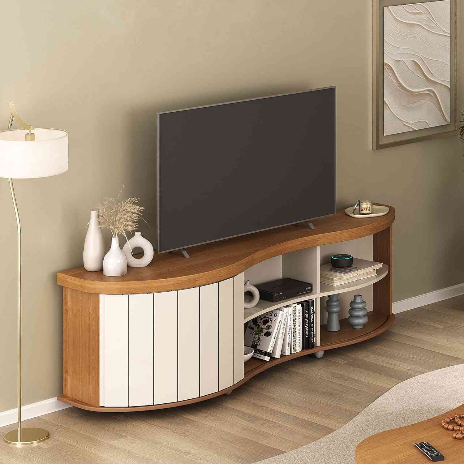 Rack para TV 75" Tamburato Curvo 50mm com Porta Ripada MAGNUM Cinamomo/Off White - Design Moderno e Sofisticado