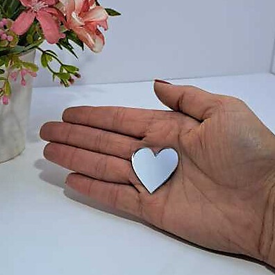 Corações de Acrílico Espelhado – 15 Peças (3cm, 4cm ou 5cm)