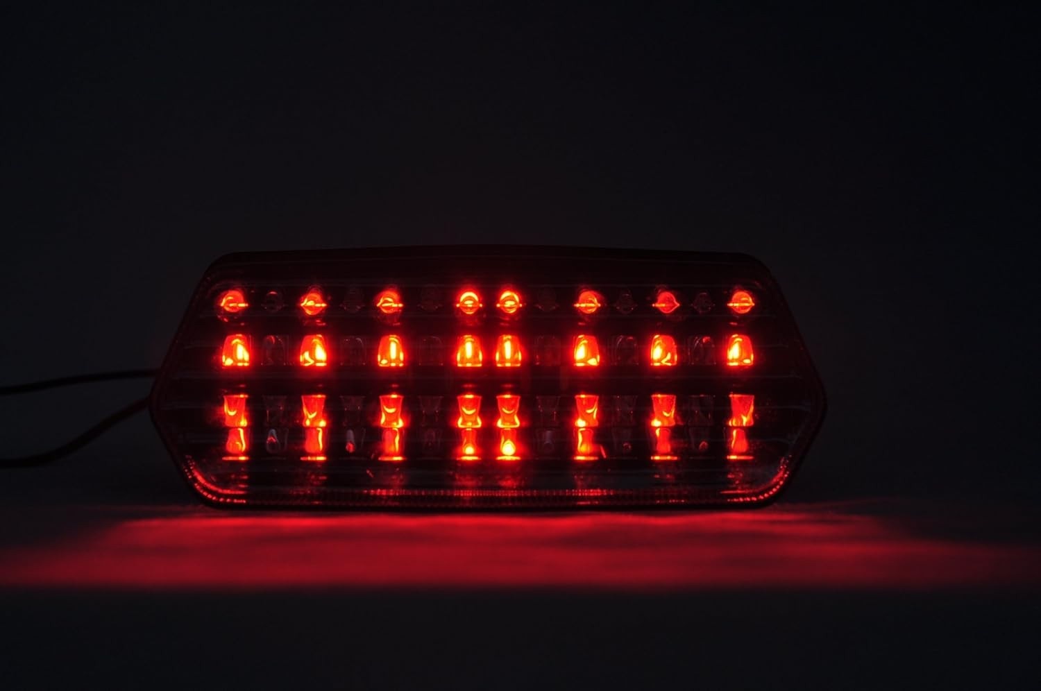 Luz Traseira LED com Seta Integrada para Honda GROM (MSX125) 2014-2017 - Iluminação e Estilo Premium