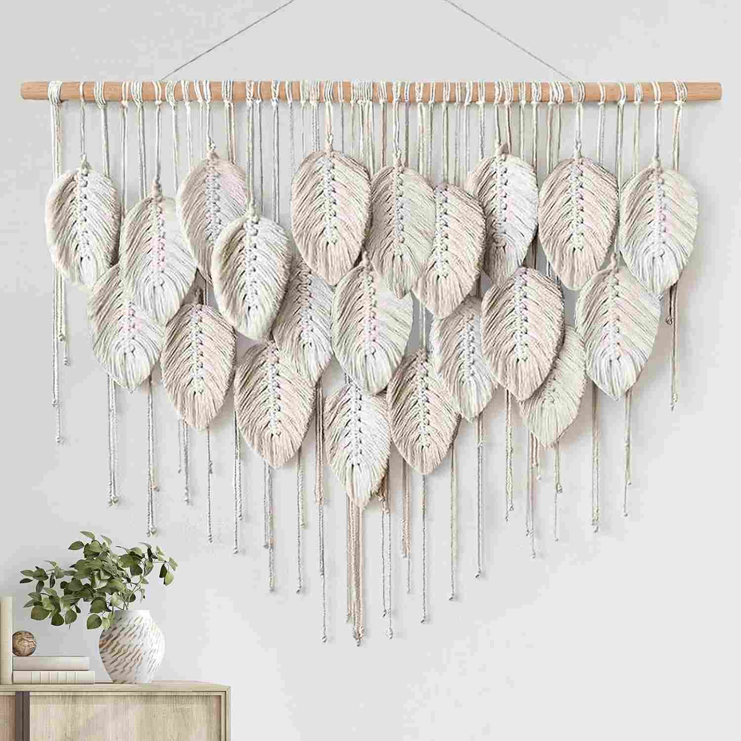 Tapeçaria de Macramê Boho Folhas Bege - Decoração de Parede Feita à Mão para Quarto e Sala