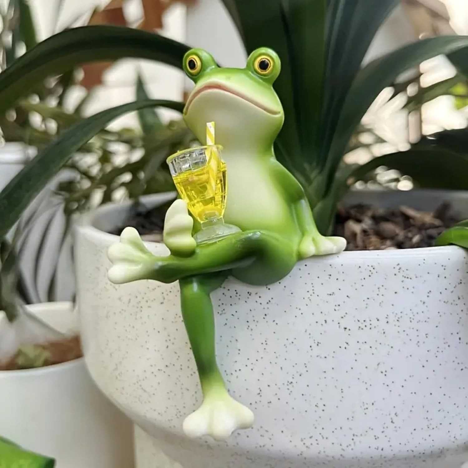 Estatueta de Sapo em Miniatura - Decoração Encantadora para Vasos e Jardins