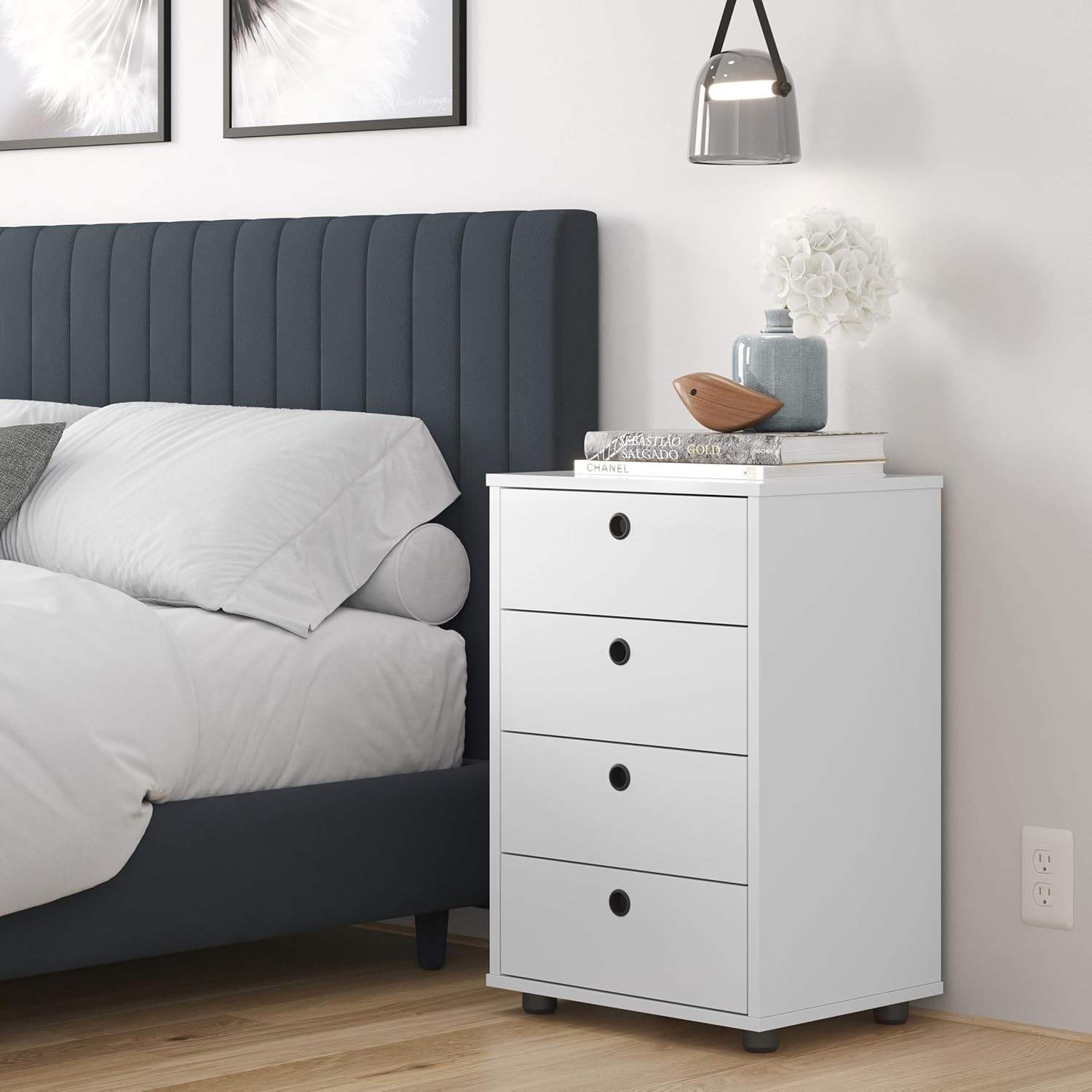 Gaveteiro Mesa de Cabeceira 4 Gavetas Branco - Organize seu Quarto com Estilo