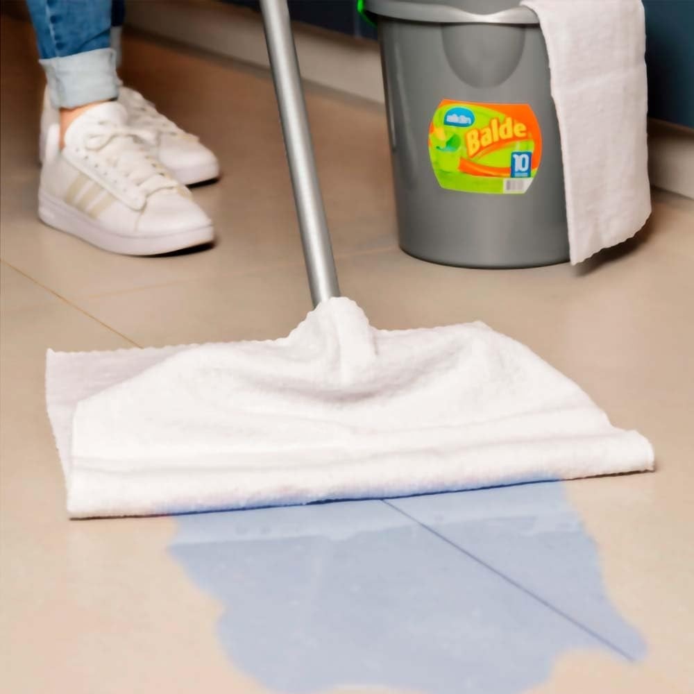 Kit com 12 Panos de Chão Alvejados 40x67cm - Alta Absorção e Durabilidade para Limpeza Profissional e Doméstica