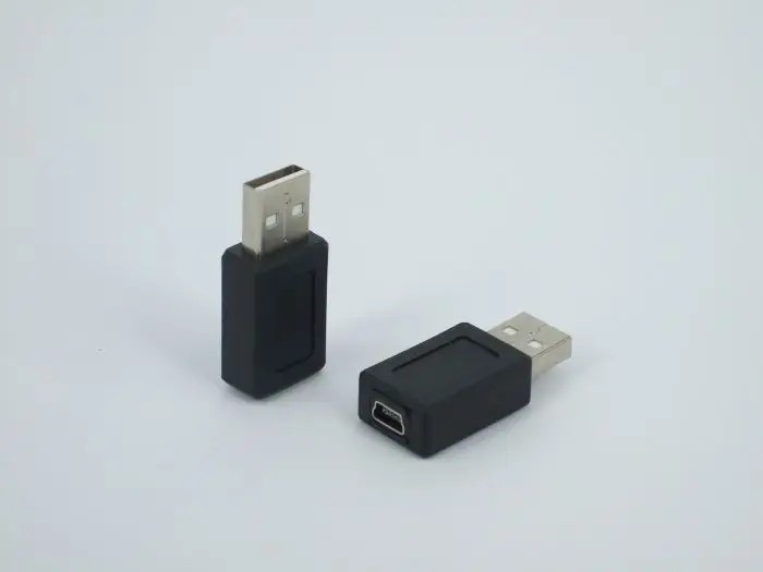 Adaptador USB: Type A Fêmea para Mini USB