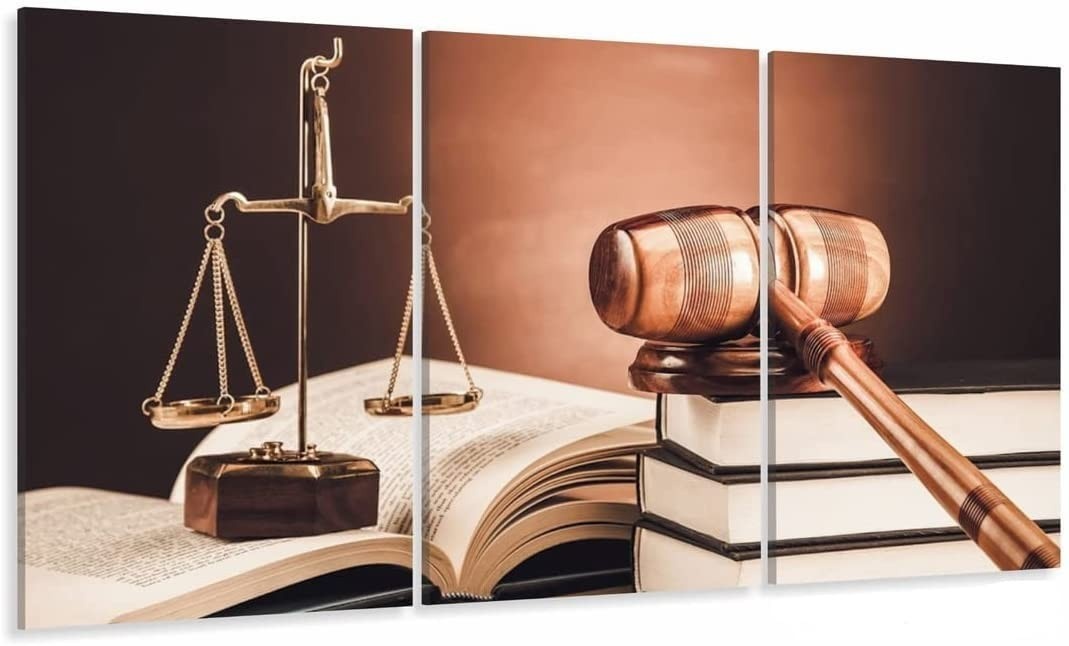 Quadro Decorativo para Escritório de Advocacia - 3 Peças em Tecido Sintético com Chassi em MDF