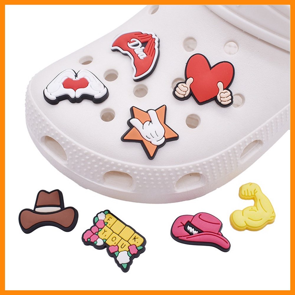 Alfinetes de Sapo Triste: Encante Seus Sapatos DIY