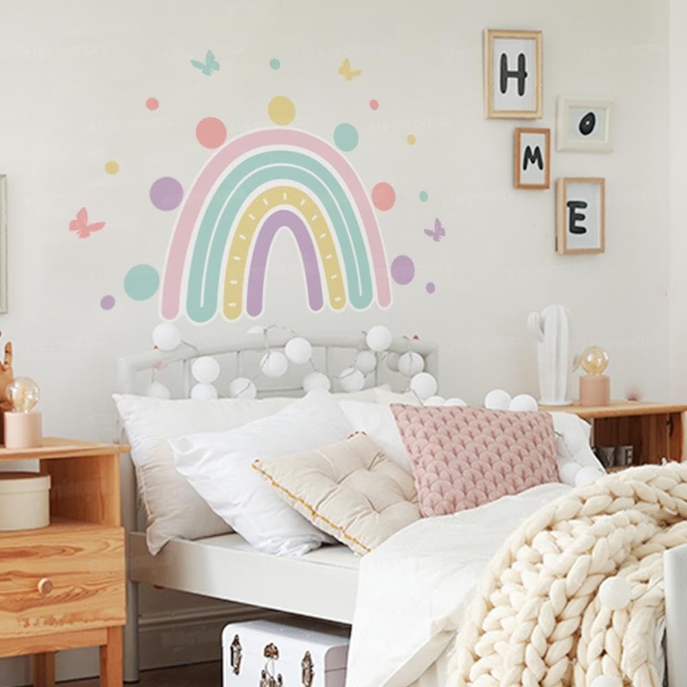 Adesivo de Parede Infantil Arco-Íris com 06 Corações e Estrelas - Decoração Lúdica e Colorida para Quarto de Criança