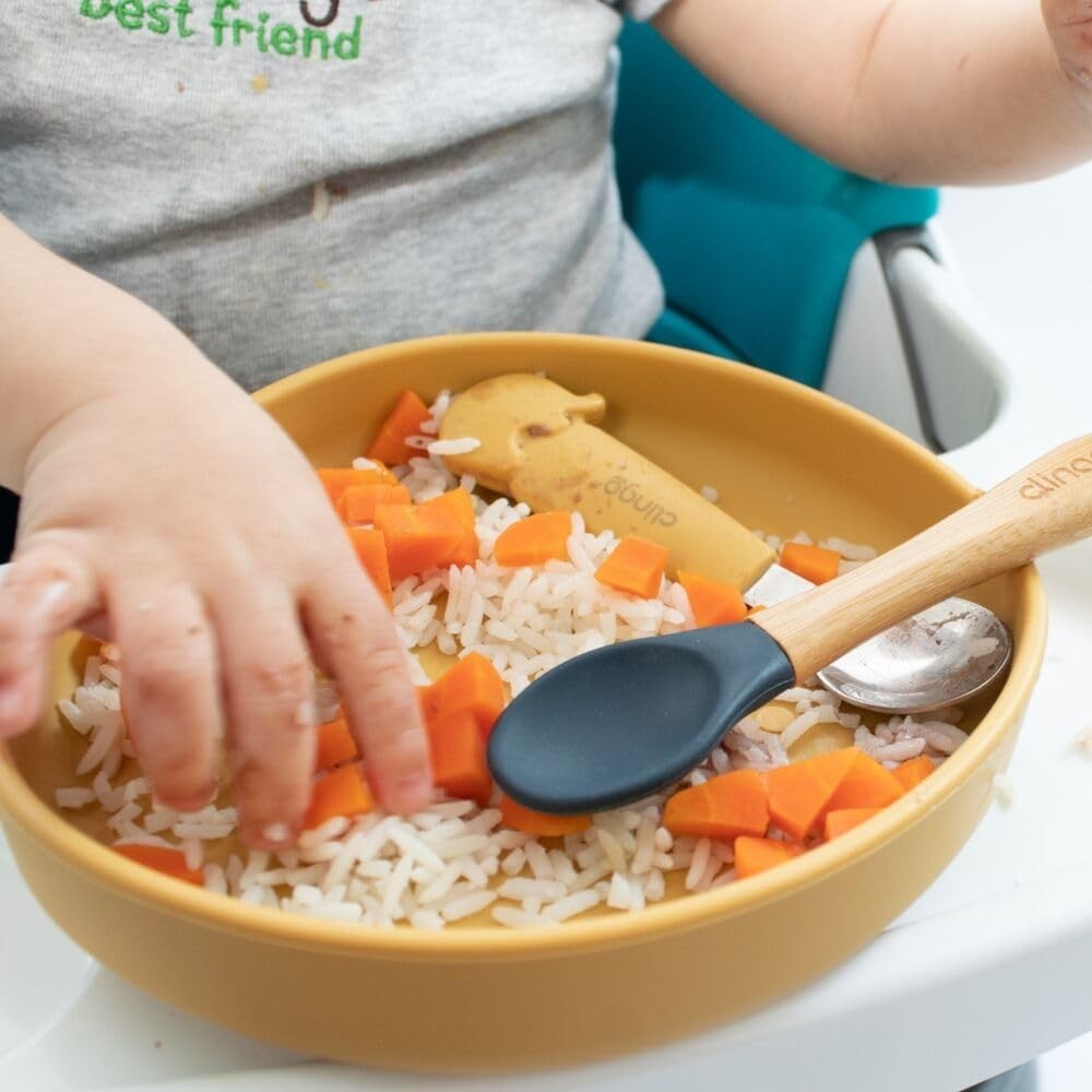 Prato Flex de Silicone Infantil Amarelo - Seguro, Atóxico e Versátil para Refeições Diárias