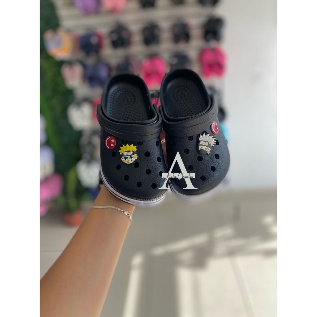 Babuche Infantil Leve com Listra e Cores Vibrantes – Ideal para Escola e Passeio!