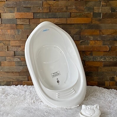 Banheira Bebê Plastibaby 22L: Conforto e Segurança