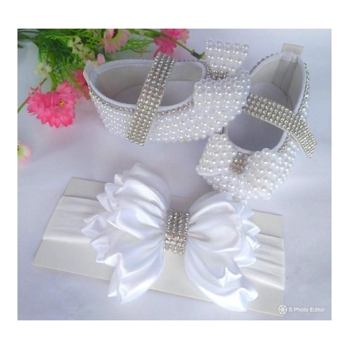 batizado-para-tiara-com-bebe-perolas-de-sapatinho-kit