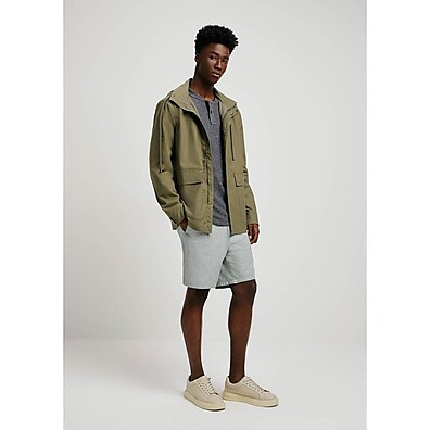 Bermuda Masculina Hering: Conforto e Estilo!