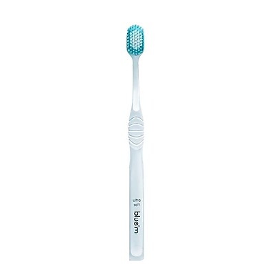 Blue M Ultra Macia: Escova Dental para Gengivas Sensíveis