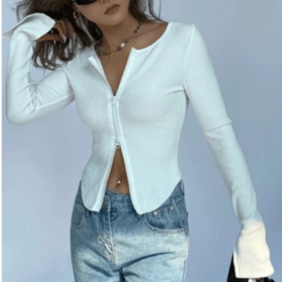 Blusa KOKO Slim Zíper: Estilo e Conforto Essencial