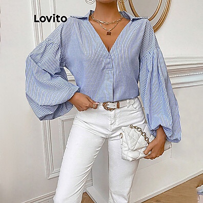 Blusa Listrada Lovito: Elegância Plissada