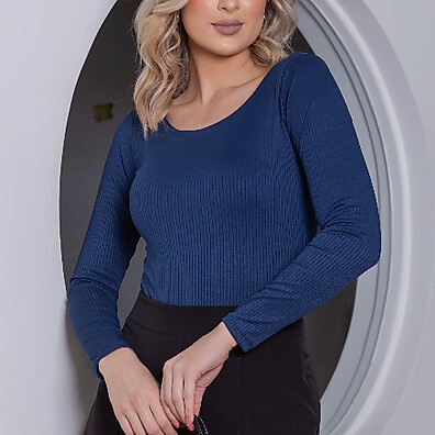 Body Canelado Manga Longa: Elegância em Azul Marinho