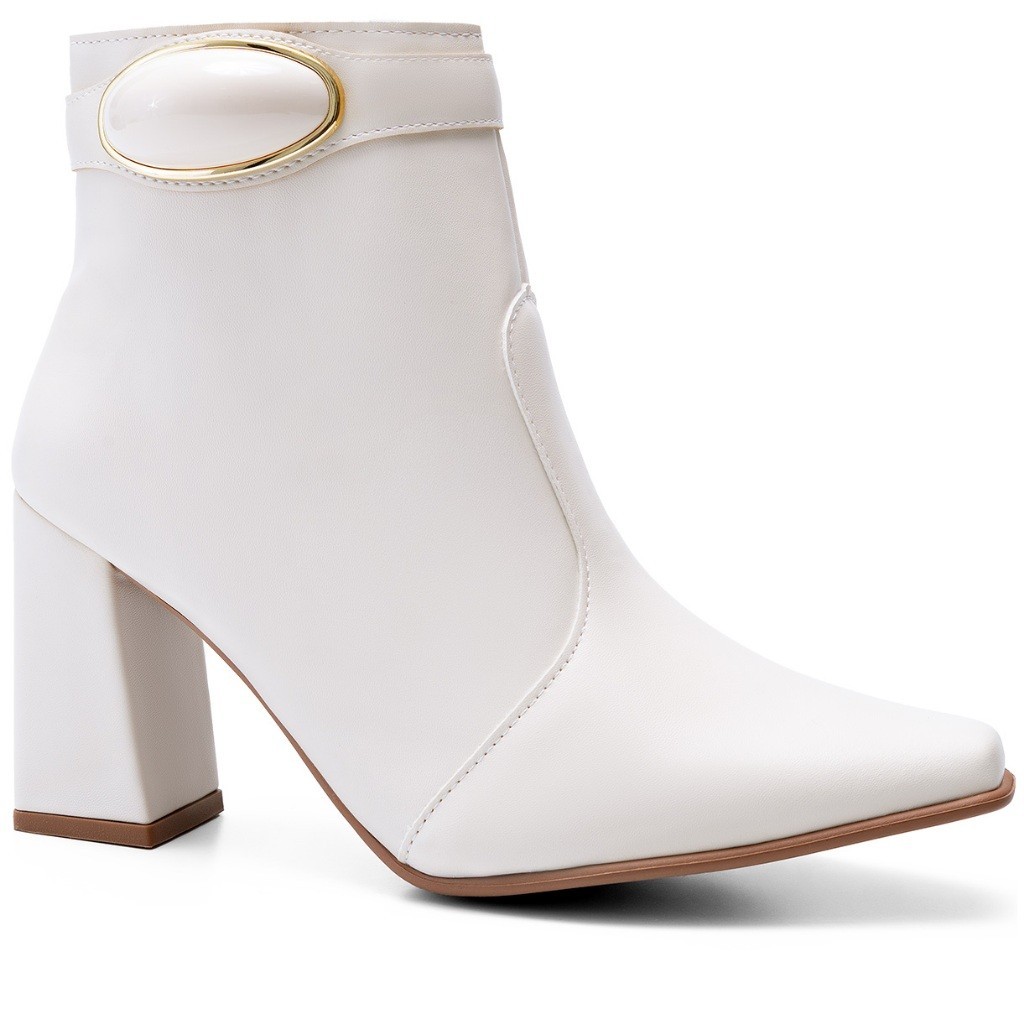 Bota Feminina Lumiss: Salto Alto e Estilo!