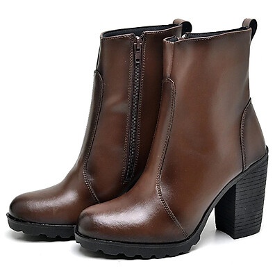 Bota Feminina Marrom Kate: Conforto e Estilo