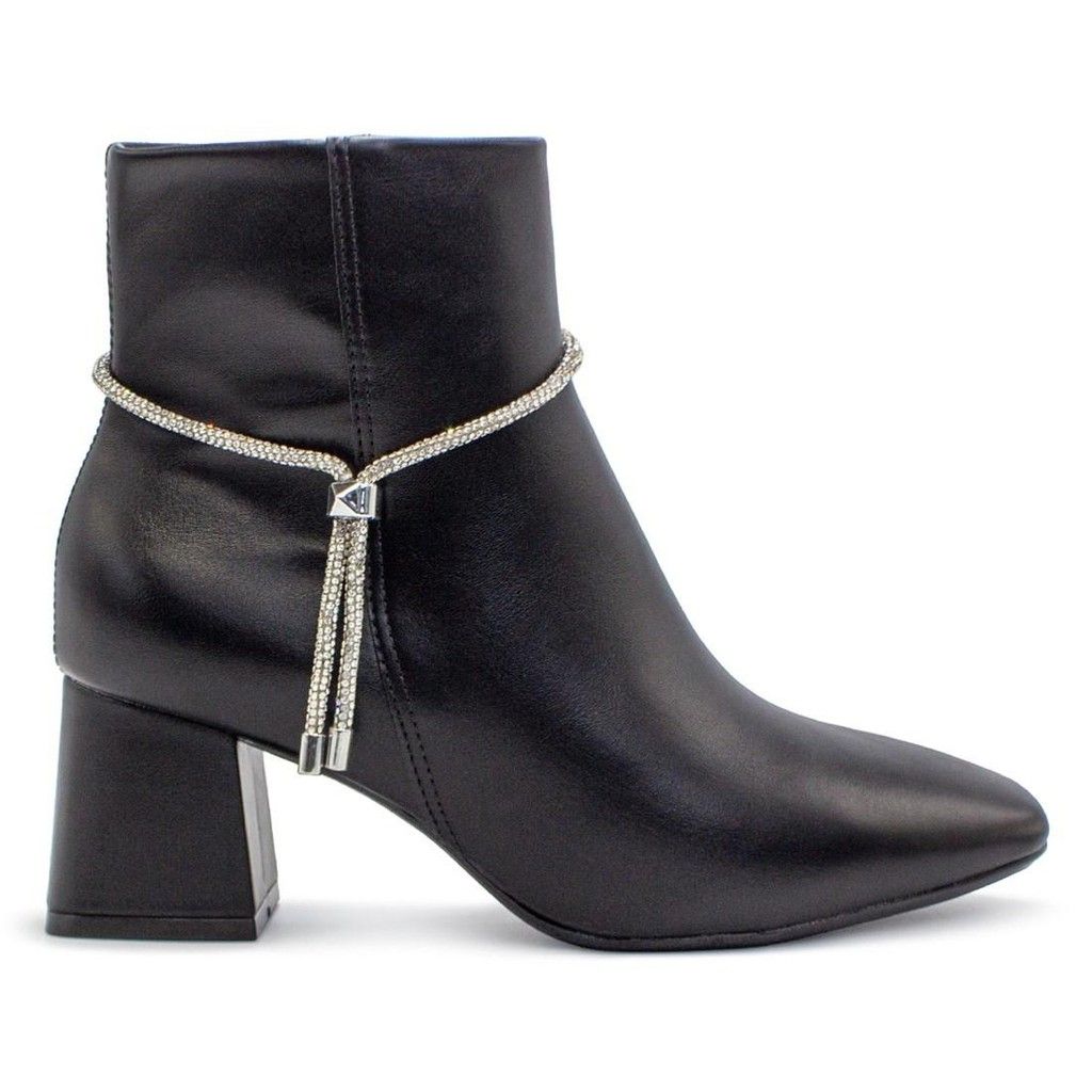Bota Vizzano Napa Genebra: Salto & Strass!