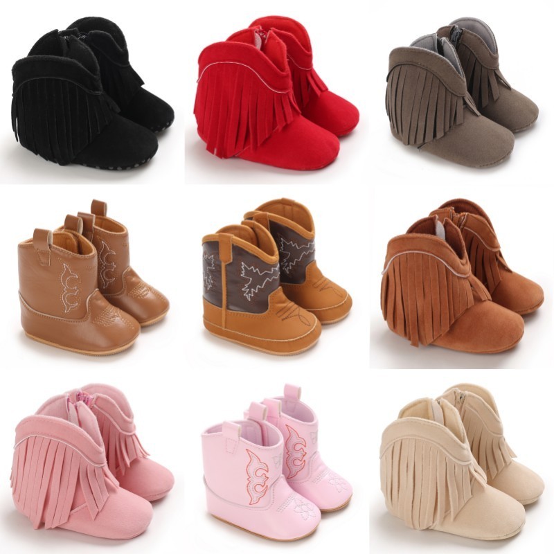 botas-de-bebe-vintage-com-sola-antiderrapante-para-inverno