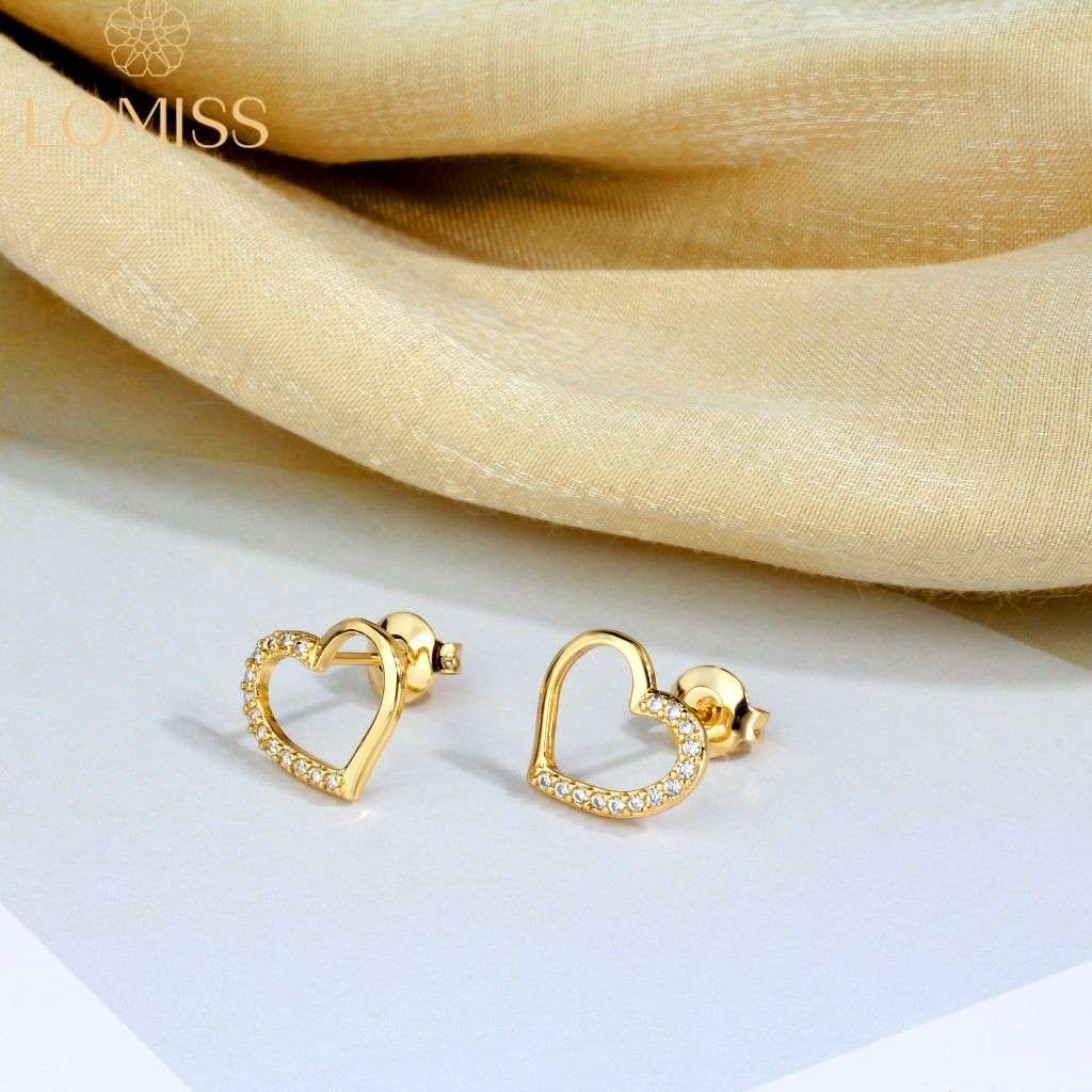 Brinco de Coração Folheado Ouro 18k: Luxo e Delicadeza