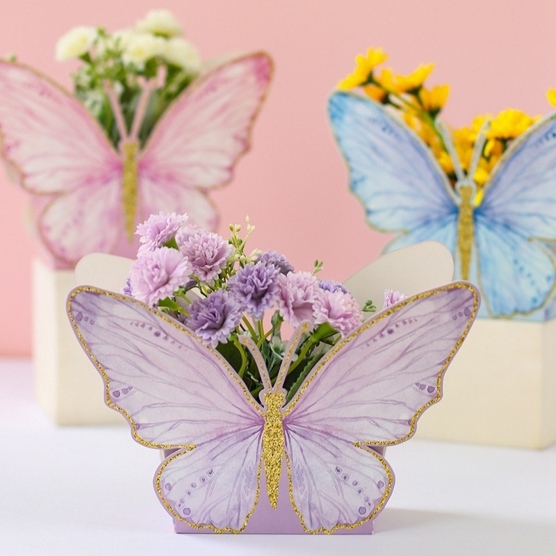 Caixas de Borboleta Púrpura: Decoração Mágica para Festas!
