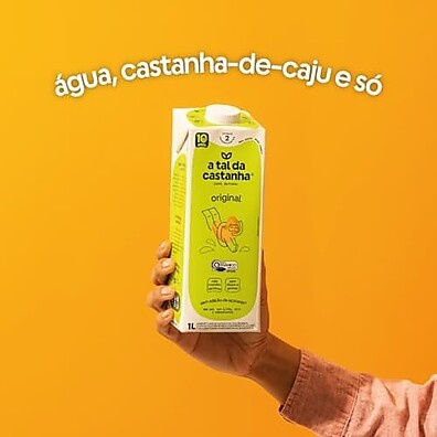 caju-a-tal-castanha-original-bebida-de-da-castanha-1l