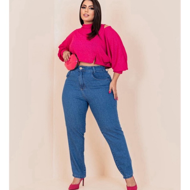 Calça Mom Plus Size 100% Algodão: Conforto e Estilo para Toda Curva