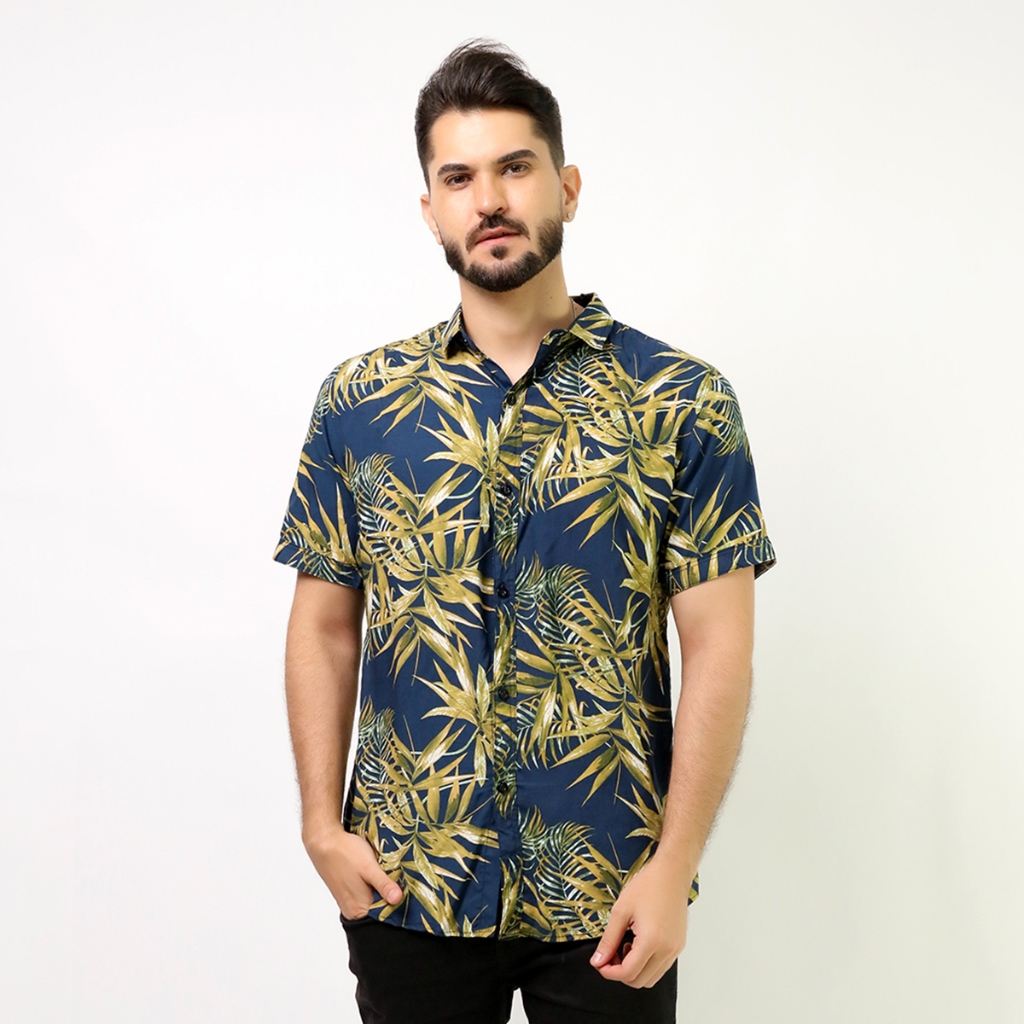 Camisa Florida Masculina: Estilo e Versatilidade em Cada Detalhe