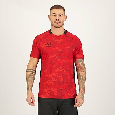 Camisa Umbro Camuflagem Vermelha: Estilo e Conforto