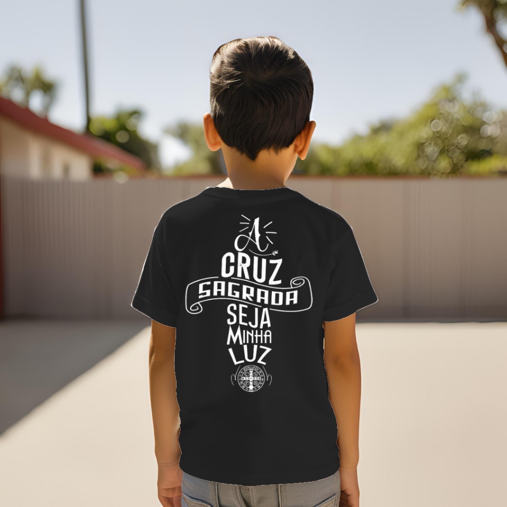 Camiseta Cruz Sagrada: Luz e Fé para Crianças