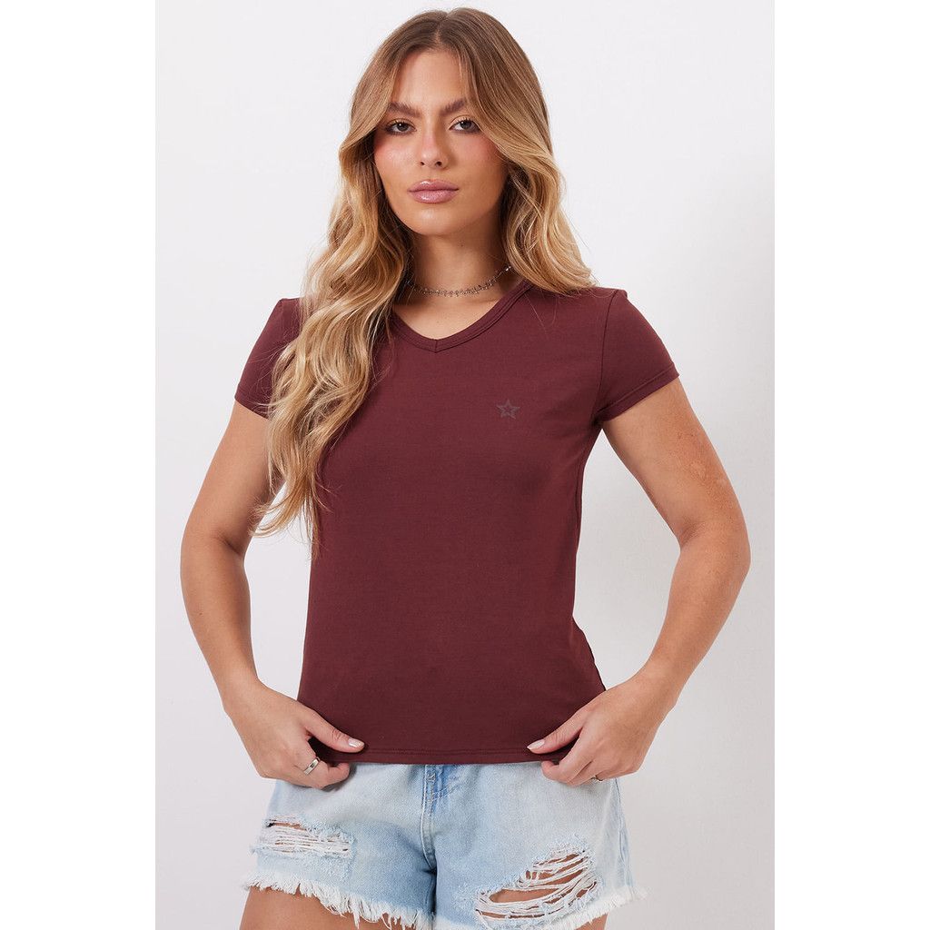 Camiseta Decote V Planet Girls: Elegância em Vinho