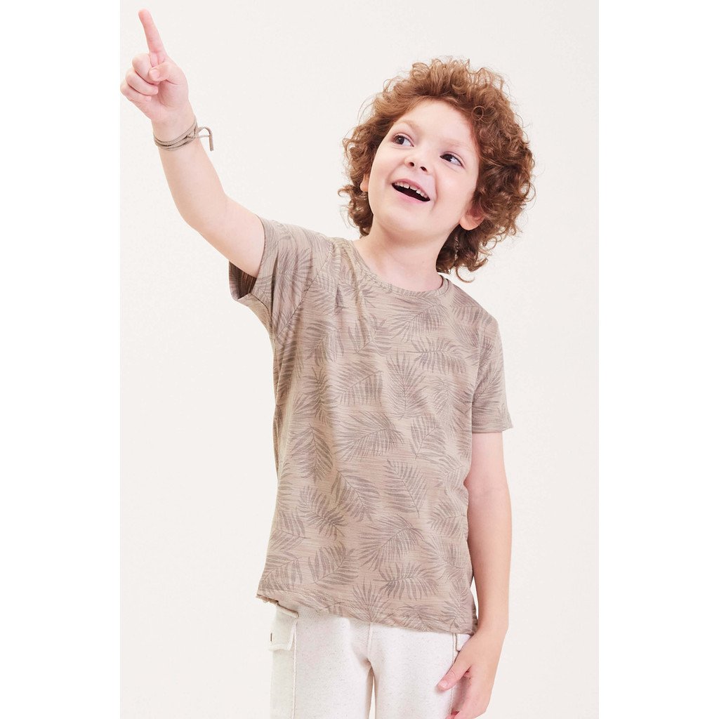Camiseta Infantil Menino Estampada Elian Marrom - Estilo e Conforto