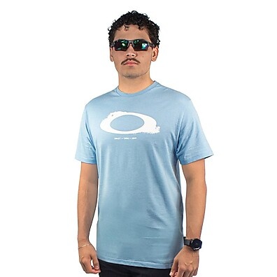 Camiseta Oakley Masculina: Estilo e Conforto!