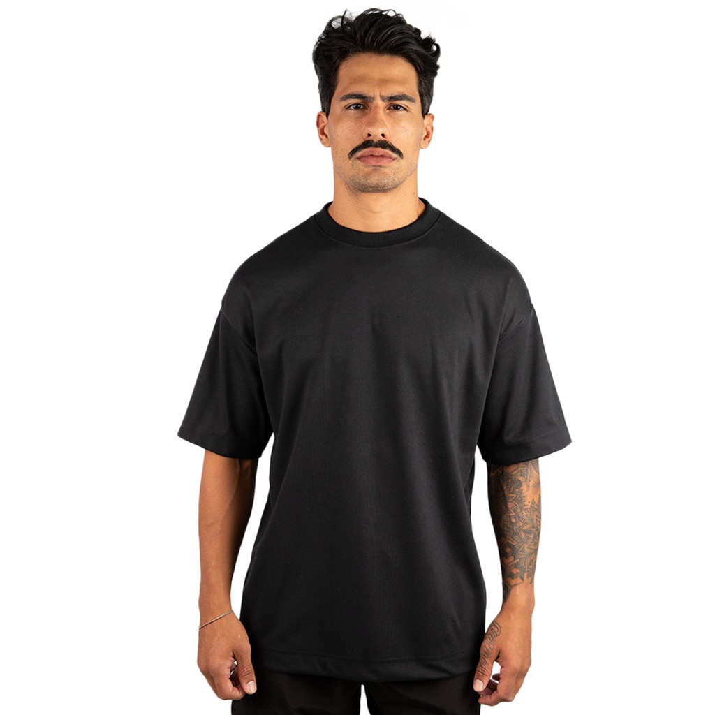 camiseta-oversized-malhao-preta-conforto-e-estilo