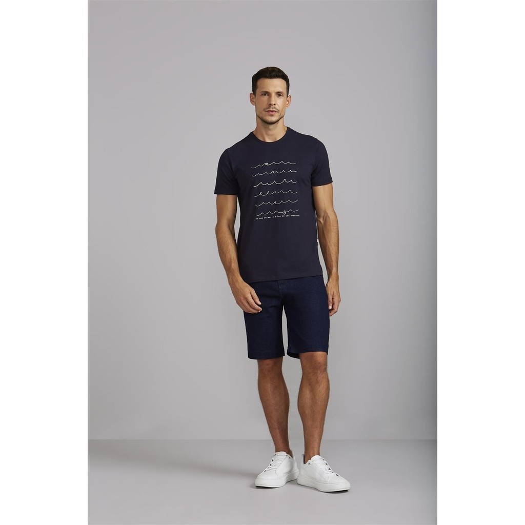 Camiseta Slim Fit Azul Marinho: Estilo e Conforto