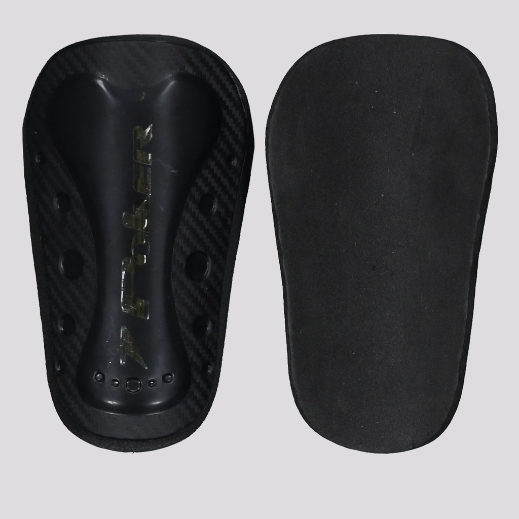 Caneleira Poker Sport Preta: Proteção e Conforto