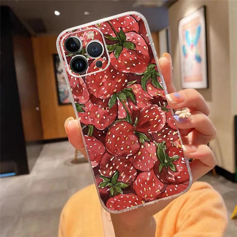 Capa de Celular Morango Kawaii: iPhone 17/16/15/14/13