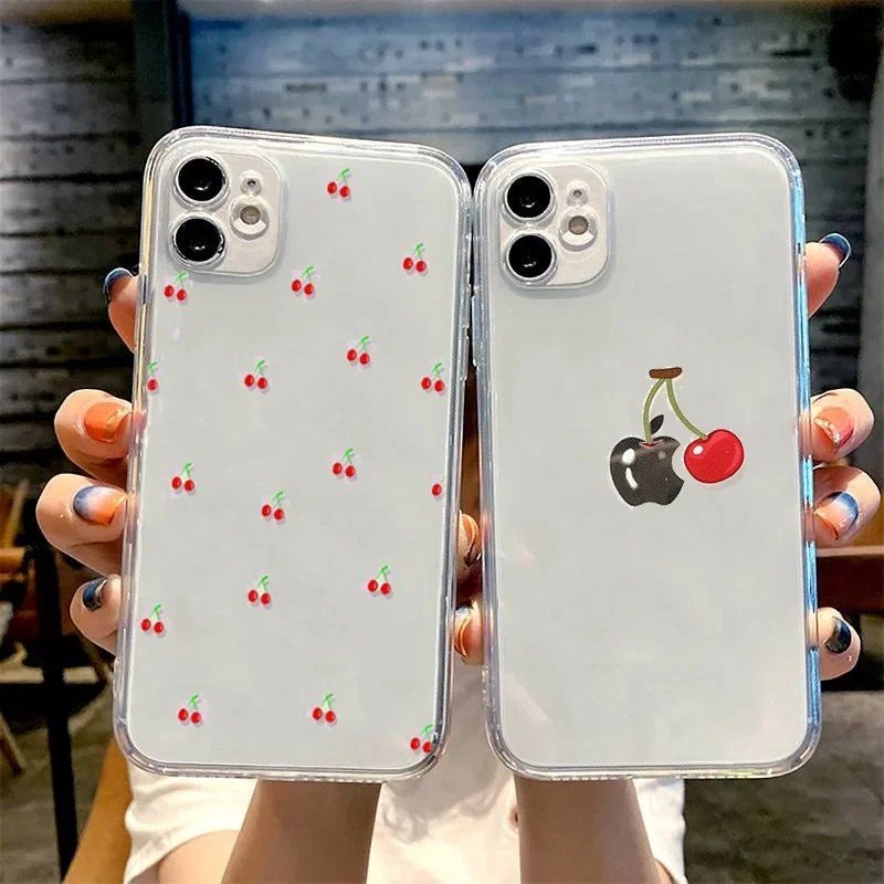 Capa iPhone Cereja: Proteção e Estilo!