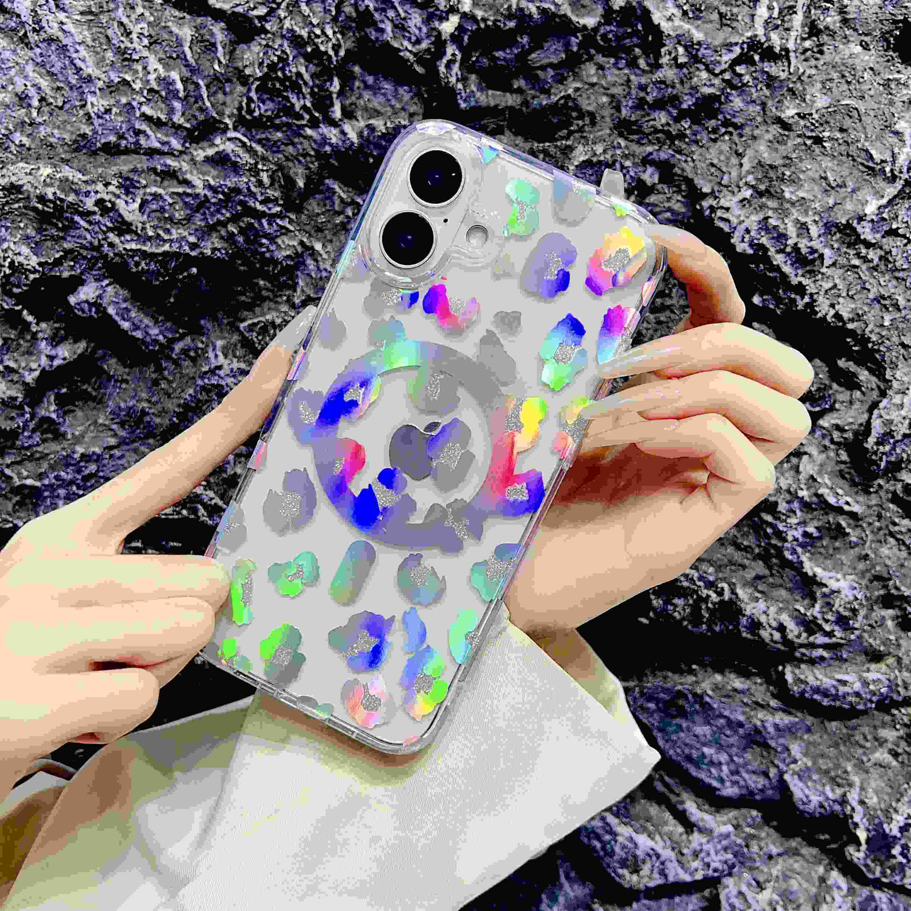 Capa iPhone com MagSafe: Estilo Leopardo!