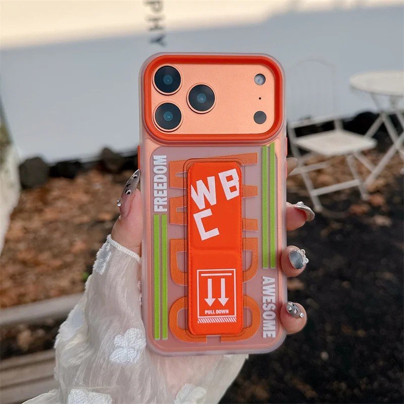 Capa iPhone com Suporte e Antiderrapante