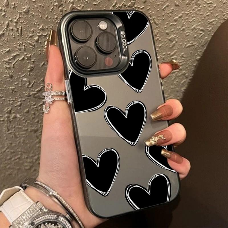 Capa iPhone Coração Prata: Luxo e Proteção!