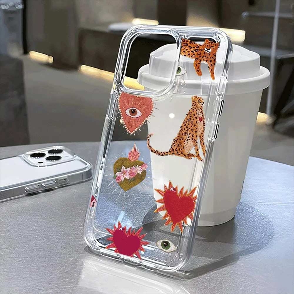 Capa iPhone: Estampa Onça e Coração