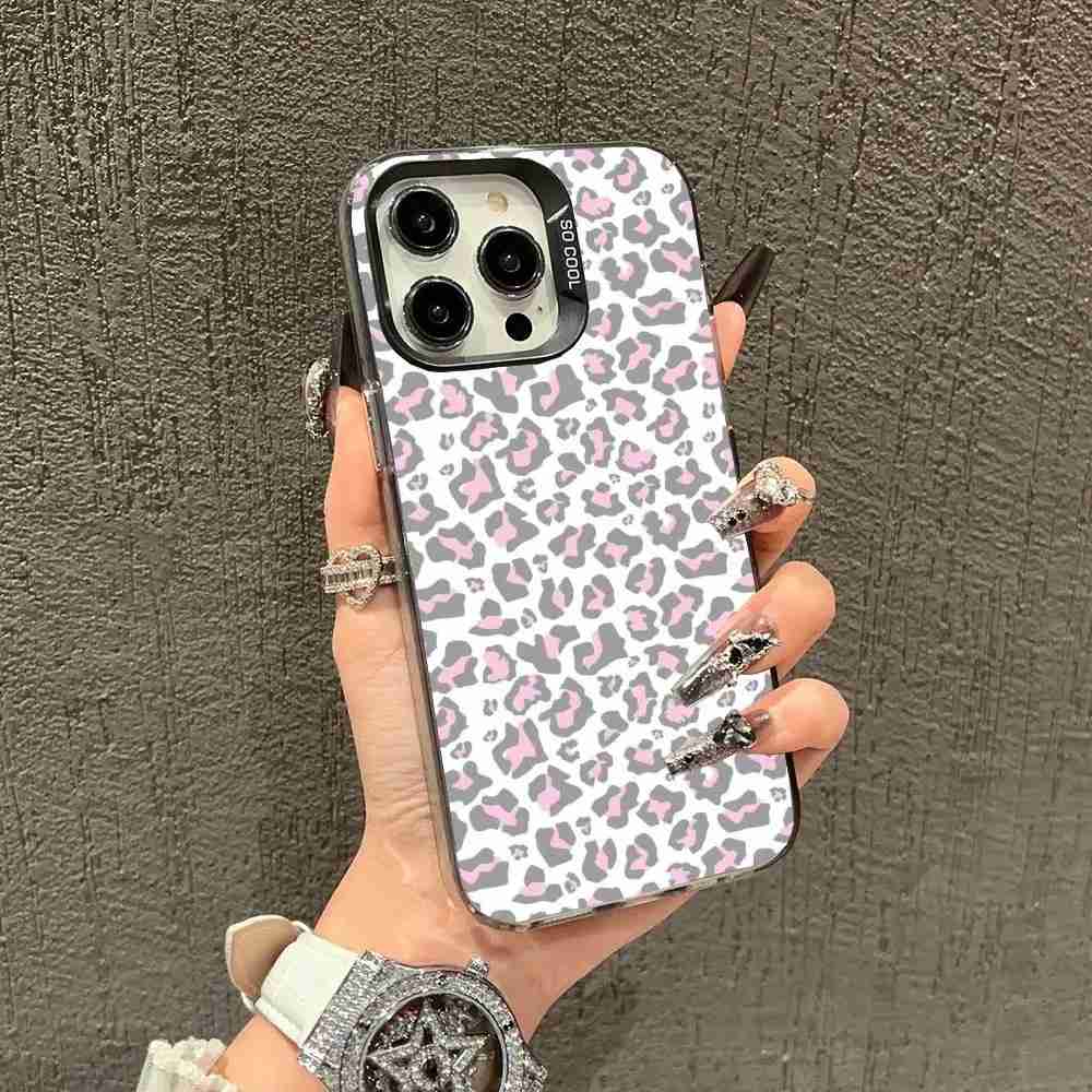Capa iPhone: Onça Rosa – Proteção e Estilo!